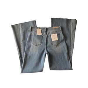 New High Rise Split Hem Flare Baggy Wide Leg Size 11 CELLO Jeans